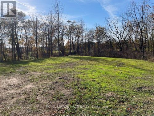 195 Hwy 20 Highway E, Pelham (Fonthill), ON, L0S1E6 | Card Image