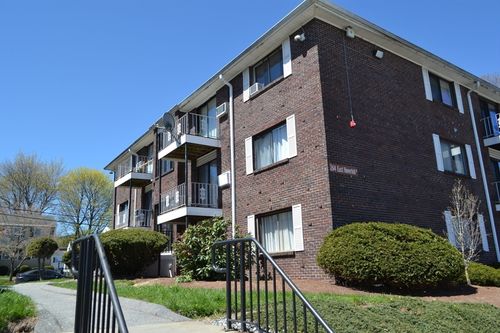 4-264 E Haverhill St, Lawrence, MA, 01841-1481 | Card Image