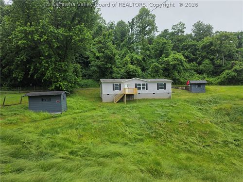 1150 Hillview Dr, Huntington, WV, 25702-7792 | Card Image