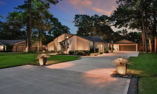 11918 Beverly Dr, Houston, TX, 77065-1810 | Card Image