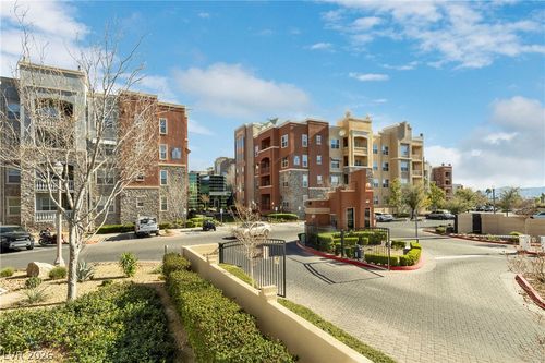319-26 E Serene Ave, Las Vegas, NV, 89123-3724 | Card Image