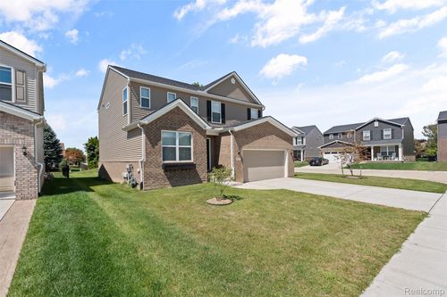 51371 Mayfield Dr, Chesterfield, MI, 48047-3192 | Card Image