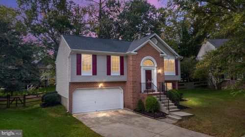 2335 Golden Chapel Rd, ODENTON, MD, 21113-2535 | Card Image