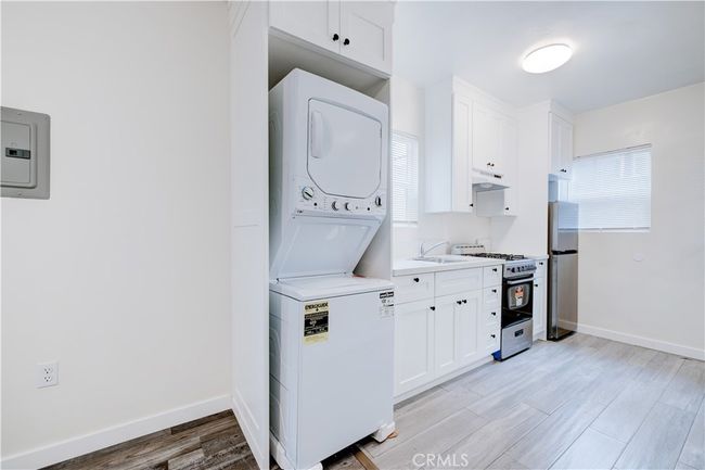 APT-2 - 12 25 Th Pl, Home with 0 bedrooms, 0 bathrooms and null parking in Venice CA | Image 10