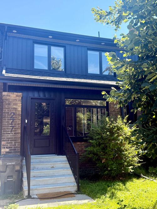 277 Kennedy Ave, Toronto, ON, M6P3C4 | Card Image