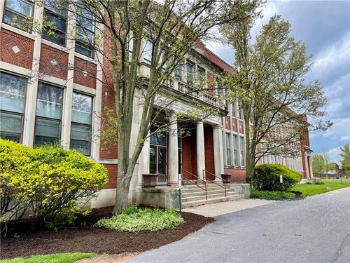 un107-409-UN107 La Grange Ave, Rochester, NY, 14615-3224 | Card Image