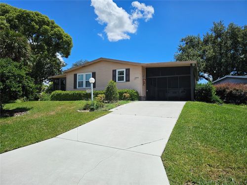 1003 Parker Pl, LADY LAKE, FL, 32159-2451 | Card Image