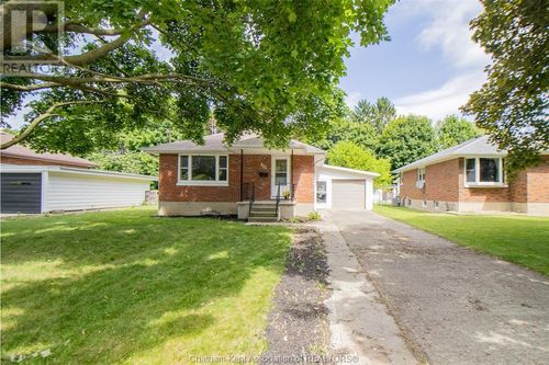 111 Sussex St, Chatham, ON, N7L1M3 | Card Image