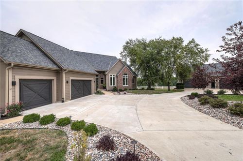 32600 W 115th Street, Olathe, KS, 66061 | Card Image