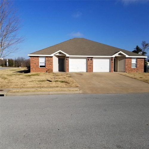 329 Graystone Cir, Centerton, AR, 72719-8956 | Card Image