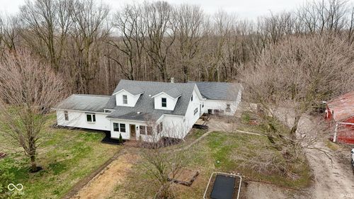 21 E State Road 218, Camden, IN, 46917-9557 | Card Image