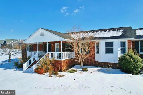 8284 Back Rd, MAURERTOWN, VA, 22644-2244 | Card Image