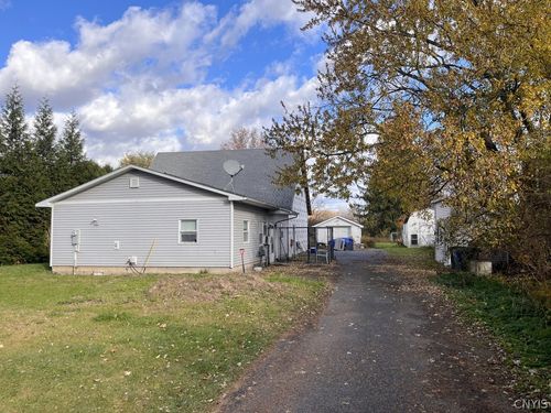 9392 Brewerton Rd, Brewerton, NY, 13029-9734 | Card Image