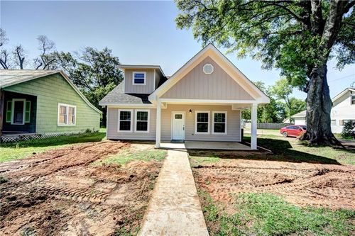 201 Carver Ave, Natchitoches, LA, 71457-5125 | Card Image