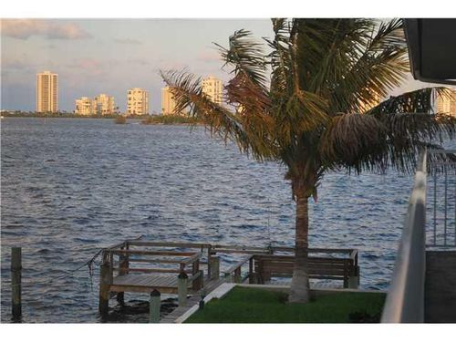 26-100 Lehane Ter, North Palm Beach, FL, 33408-5694 | Card Image