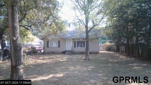 2240 S 13th St, Lincoln, NE, 68502-3604 | Card Image