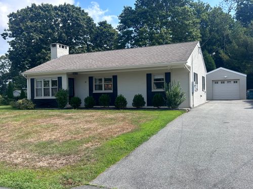 10 W View Rd, Old Saybrook, CT, 06475-2825 | Card Image