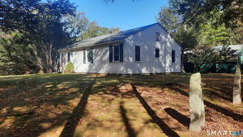 140 Ragged Hill Rd, Pomfret Center, CT, 06259-1013 | Card Image