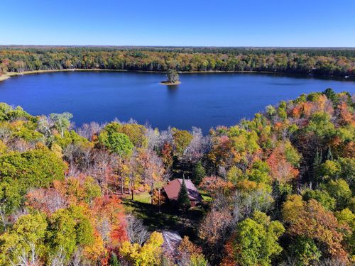 2969 Pine Island Lake Rd, Eagle River, WI, 54521-8829 | Card Image