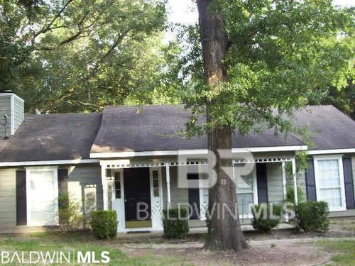 154 Brentwood Dr, Daphne, AL, 36526-7548 | Card Image