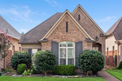 9949 Oban Dr, Cordova, TN, 38016-0315 | Card Image