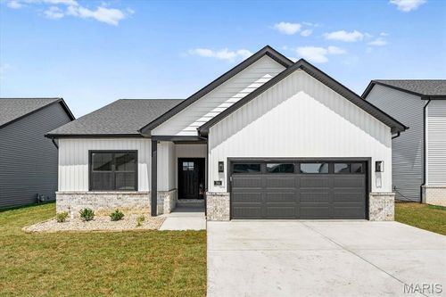 744 Conner Cir, Fairview Heights, IL, 62208 | Card Image
