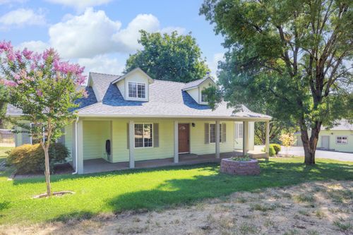 843 Wildflower Dr, Merlin, OR, 97532-8865 | Card Image