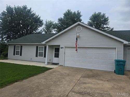 608 Vine St, Cuba, MO, 65453-1950 | Card Image