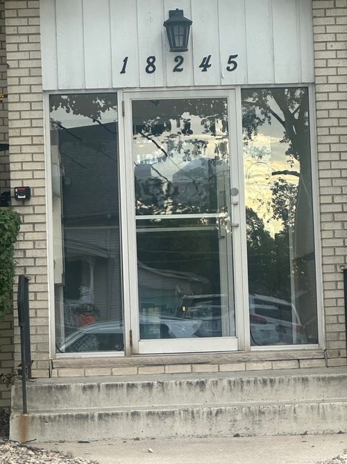 5-18245 Burnham Ave, Lansing, IL, 60438-3050 | Card Image