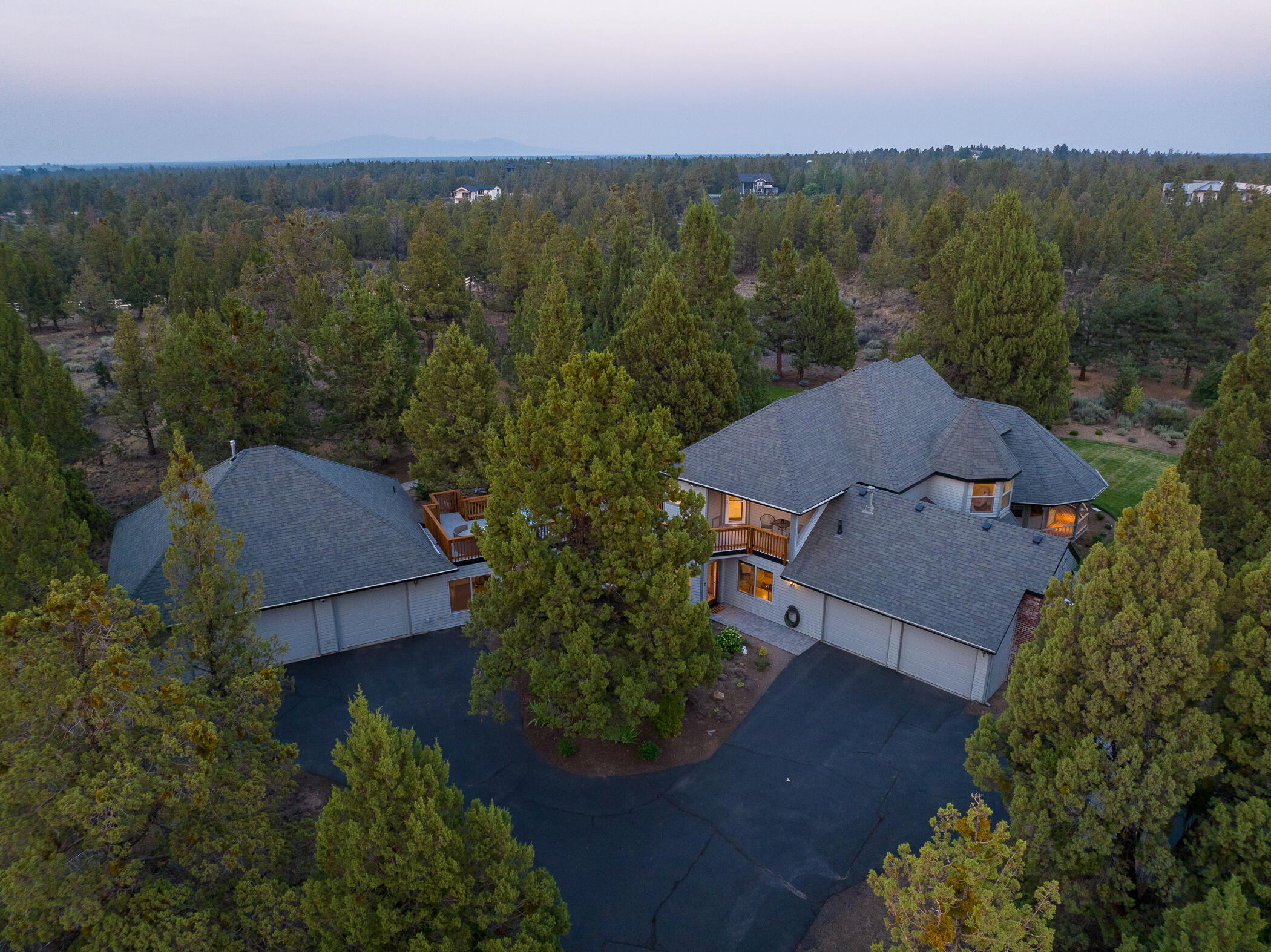 Crosswinds Rd, Bend, OR 97703