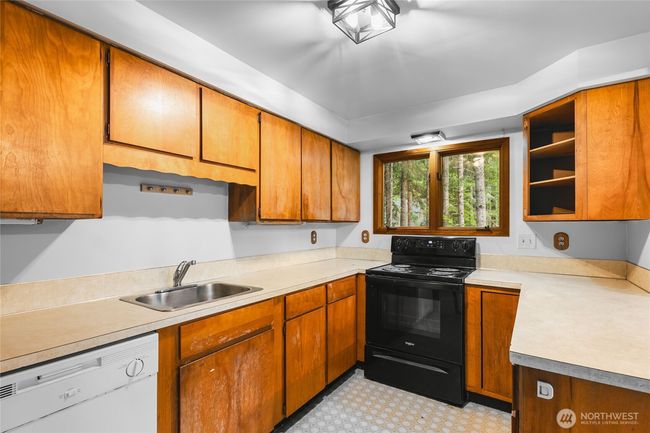 17118 Riverview Way E, House other with 3 bedrooms, 2 bathrooms and null parking in Enumclaw WA | Image 18