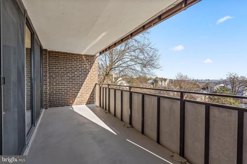 apt-411-250 S Reynolds St, ALEXANDRIA, VA, 22304-4419 | Card Image