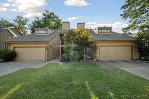 2-6002 Atlanta Ct, Tulsa, OK, 74105-7523 | Card Image