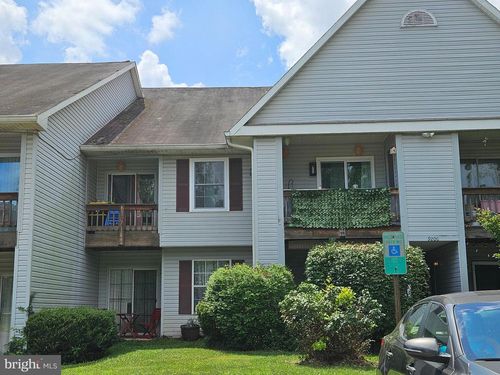 apt-201-9200 Azure Ct, MANASSAS, VA, 20110-5765 | Card Image