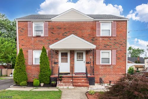 3 Memphis Ave, Belleville, NJ, 07109-1911 | Card Image