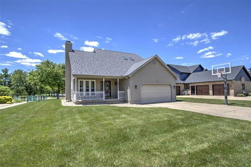 759 Christopher Dr, Forsyth, IL, 62535-9781 | Card Image