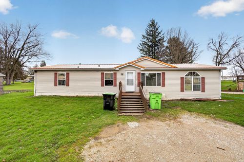 408 S Depot St, FOX LAKE, WI, 53933-9438 | Card Image