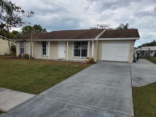 329 Ne Cullman Ct, Port St. Lucie, FL, 34983-1749 | Card Image