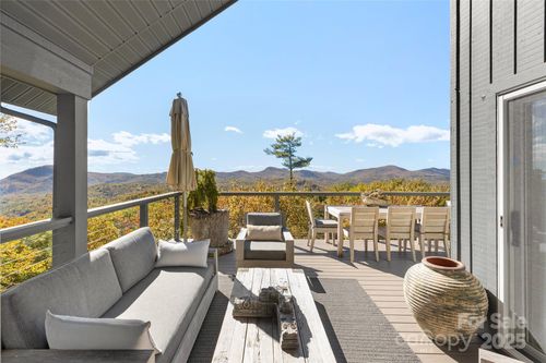 2618 Big Sheepcliff Rd, Cashiers, NC, 28717 | Card Image