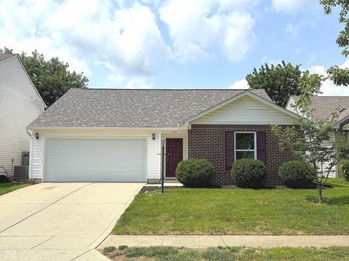 19167 Fox Chase Dr, Noblesville, IN, 46062-6618 | Card Image