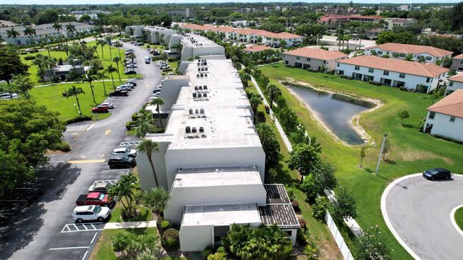 APT-303 - 4090 Tivoli Ct, Condo with 2 bedrooms, 2 bathrooms and null parking in Lake Worth FL | Image 8
