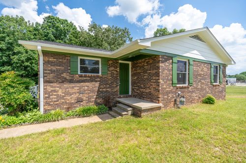 117 S Oak Dr, Collinwood, TN, 38450-6616 | Card Image