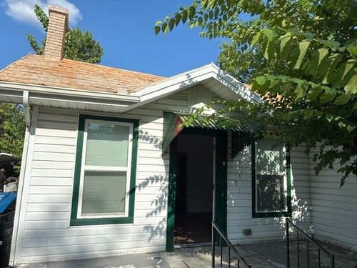 3905 Stuart St, Greenville, TX, 75401-5225 | Card Image