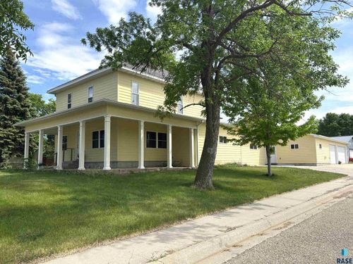324 2nd St Sw Street Sw, Highmore, SD, 57345 | Card Image
