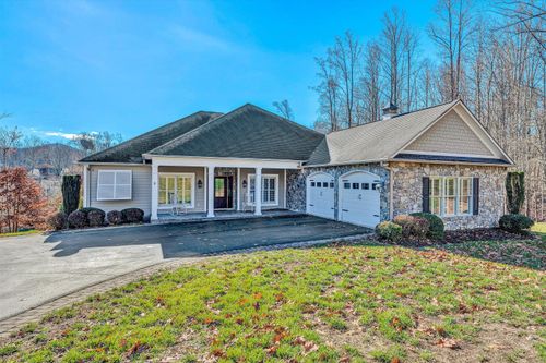 60 East View Cir, Penhook, VA, 24137 | Card Image