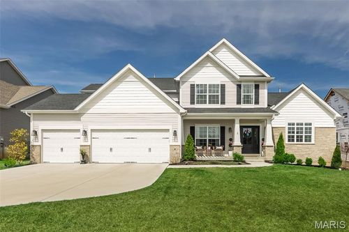 3 Warchol Ct, O Fallon, MO, 63368-3580 | Card Image