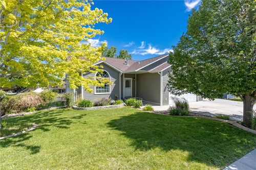 1043 Siesta Ave, Billings, MT, 59105-5428 | Card Image