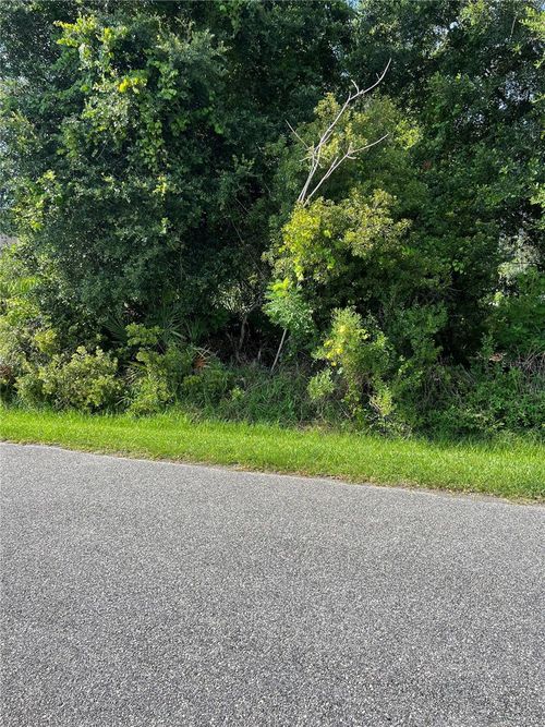 10 Buffalo Meadow Ln, Palm Coast, FL, 32137-9459 | Card Image