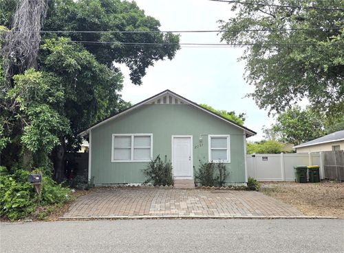 2031 4th St, Sarasota, FL, 34237-4303 | Card Image
