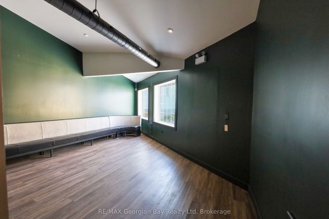 337 King St, Home with 0 bedrooms, 0 bathrooms and null parking in Midland ON | Image 9